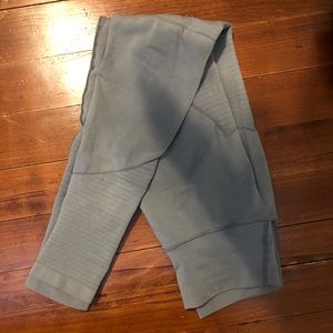 Grey alphalete leggings